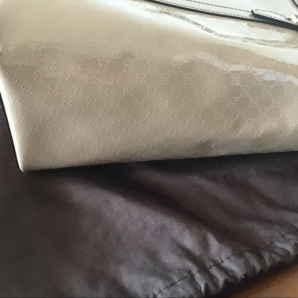 A large Gucci bag excellent condition - Picture 5 of 5